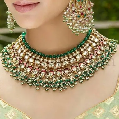 https://radhedesigner.com/images/thumbs/000/0000203_kundan-sets_450.webp