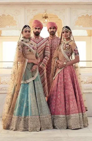 https://radhedesigner.com/images/thumbs/000/0000435_lehengas_450.webp