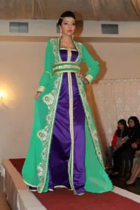 Picture of takshita verhuur utrecht,abaya,jilbab,kaftan dress,duba