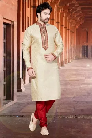 https://radhedesigner.com/images/thumbs/000/0000926_ethnic-sherwani-safa-indian-men-hat-wedding-groom-pagri_450.webp