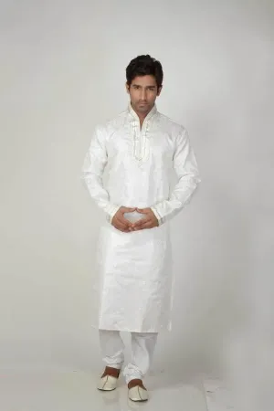 https://radhedesigner.com/images/thumbs/000/0000947_fancy-off-white-art-silk-and-jacquard-silk-indian-weddi_450.webp