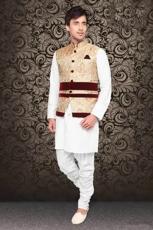 https://radhedesigner.com/images/thumbs/000/0000953_fancy-tan-brown-art-silk-brocade-jamawar-and-velvet-in_450.webp