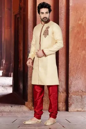 https://radhedesigner.com/images/thumbs/000/0000973_groom-pagri-sherwani-pag-men-hat-wedding-turban-top-hat_450.webp