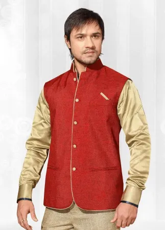 https://radhedesigner.com/images/thumbs/000/0001014_indian-mens-wedding-wear-pakistani-purple-color-ethnic_450.webp