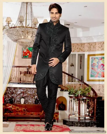 https://radhedesigner.com/images/thumbs/000/0001039_indian-traditional-modest-maxi-gown-party-men-pakistani_450.webp