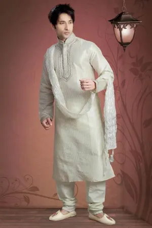 https://radhedesigner.com/images/thumbs/000/0001084_indian-traditional-wedding-sky-blue-party-wear-pakistan_450.webp