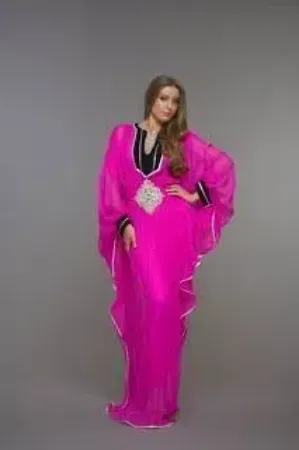 https://radhedesigner.com/images/thumbs/000/0002311_takchita-online-beach-dressellencaftan-marocain-_450.webp