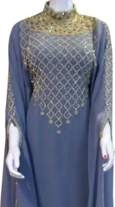Picture of full length stylish sleeves farasha kaftan at beach dre