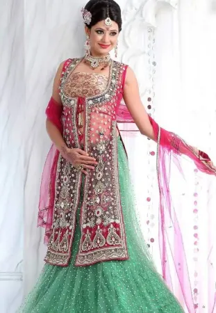 https://radhedesigner.com/images/thumbs/000/0003250_3-piece-chaniya-cholilehenga-alteration-near-mechaniya_450.webp