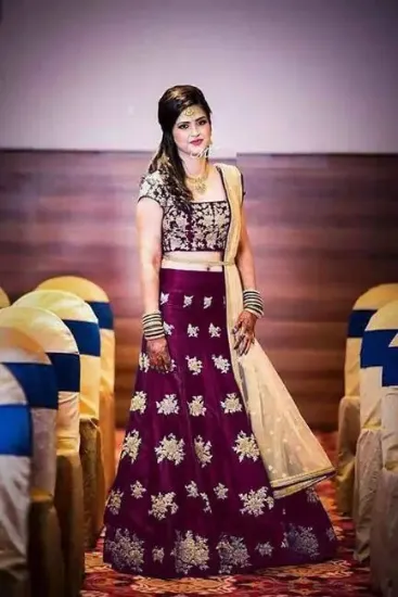 Picture of bollywood actress lehenga designs,ghagra choli rajasth,