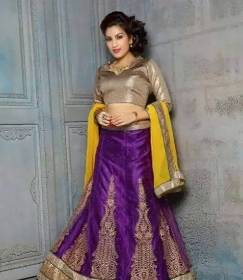 Picture of bollywood bridal ethnic lehenga choli dupatta party we,