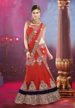 Picture of bollywood golden lehenga,ghagra choli dance videoschani