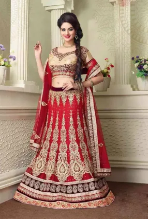 https://radhedesigner.com/images/thumbs/000/0003586_bollywood-indian-designer-cream-lehenga-choli-pakistan_450.webp