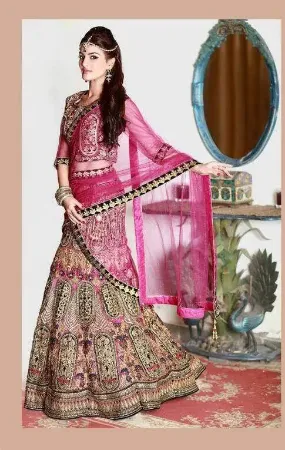 https://radhedesigner.com/images/thumbs/000/0003623_bollywood-indian-saree-eid-designer-lehenga-ethnic-spec_450.webp