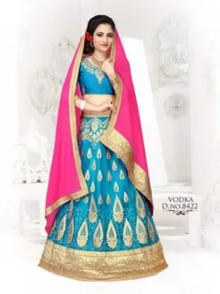 Picture of bollywood indian saree lehenga choli women designer dre