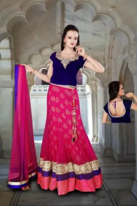 Picture of bollywood lehenga gown,ghagra choli voonikchaniya choli