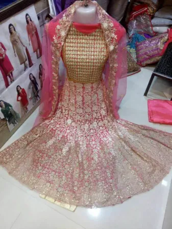 https://radhedesigner.com/images/thumbs/000/0003754_bollywood-lehenga-lowest-beach-dressghagra-choli-10-ye_450.webp