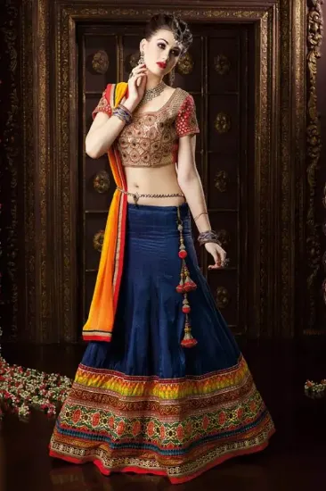 Picture of bollywood lehenga pakistani saree indian designer part,