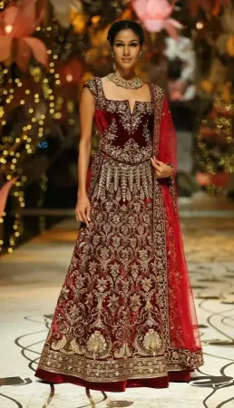 https://radhedesigner.com/images/thumbs/000/0003885_bollywood-saree-indian-eid-lehenga-special-women-dress_450.webp