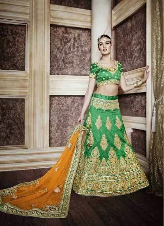 https://radhedesigner.com/images/thumbs/000/0003892_bollywood-saree-pakistani-designer-indian-wear-lehenga_450.webp