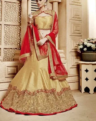 Picture of bollywood women designer lehenga sari dress saree india