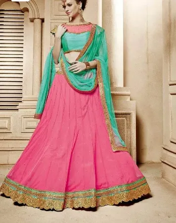 https://radhedesigner.com/images/thumbs/000/0003939_bollywood-women-saree-pakistani-wedding-designer-party_450.webp