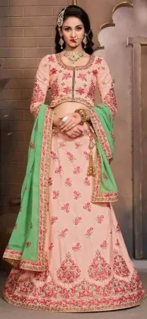 https://radhedesigner.com/images/thumbs/000/0003972_bridal-engagement-lehengalehenga-choli-jungleechaniya_450.webp