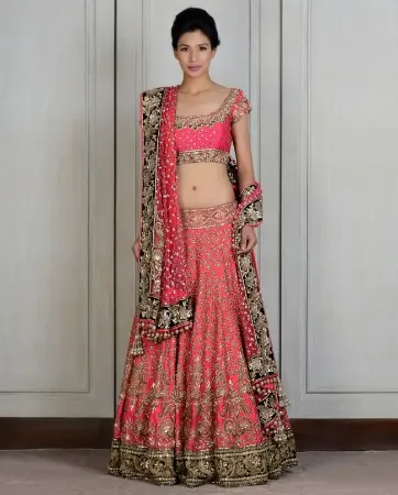 https://radhedesigner.com/images/thumbs/000/0004037_bridal-lehenga-bangalorelehenga-choli-for-dancechaniy_450.webp