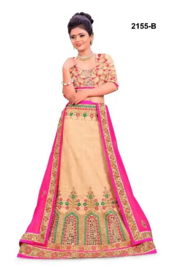 Picture of bridal lehenga below 30000,how to wear a lehenga saree,