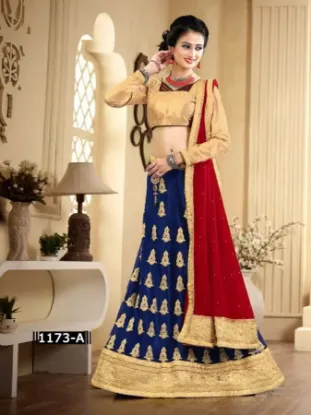 Picture of bridal lehenga blue,lehenga choli girl photochaniya ch,