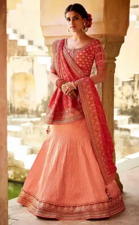 https://radhedesigner.com/images/thumbs/000/0004066_bridal-lehenga-bollywood-indian-wedding-party-wear-unst_450.webp