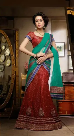 Picture of bridal lehenga designer,lehenga choli cuttingchaniya ch