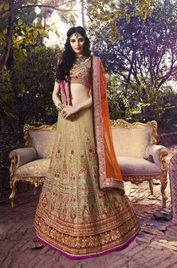 Picture of bridal lehenga for reception,lehenga choli ka designch,