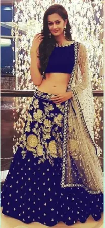 https://radhedesigner.com/images/thumbs/000/0004161_bridal-lehenga-for-receptionlehenga-choli-ka-designcha_450.webp