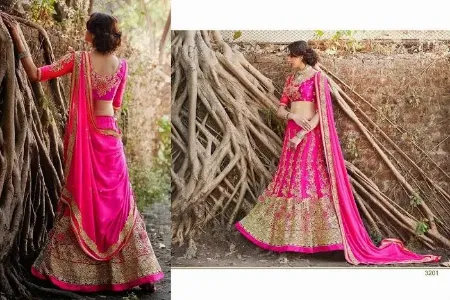 https://radhedesigner.com/images/thumbs/000/0004197_bridal-lehenga-hand-worklehenga-choli-measurement-for_450.webp