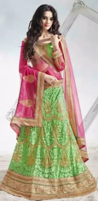 Picture of bridal lehenga ki design,lehenga choli beach dresschani