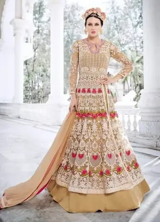 https://radhedesigner.com/images/thumbs/000/0004300_bridal-lehenga-ludhianalehenga-choli-rent-mumbaichaniy_450.webp