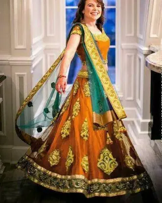 Picture of bridal lehenga patiala,lehenga choli voonikchaniya cho,