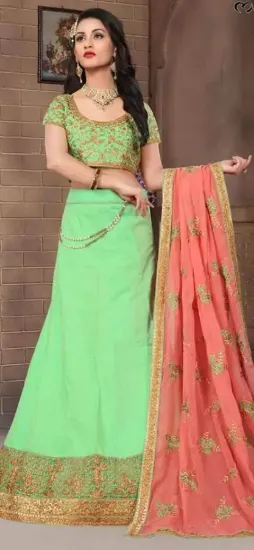 Picture of bridal lehenga pics with beach dress,lehenga choli viva