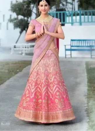 https://radhedesigner.com/images/thumbs/000/0004456_bridal-lehenga-under-10000lehenga-saree-drapechaniya-_450.webp