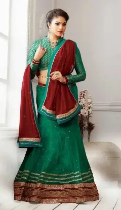 Picture of bridal lehenga under 3000,ways to wear a lehenga sareec