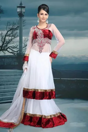 https://radhedesigner.com/images/thumbs/000/0004498_bridal-lehenga-vikram-phadnislehenga-choli-within-3000_450.webp