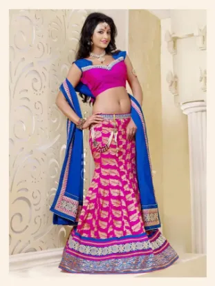 Picture of bridal lehenga with beach dress in chandni chowk,leheng