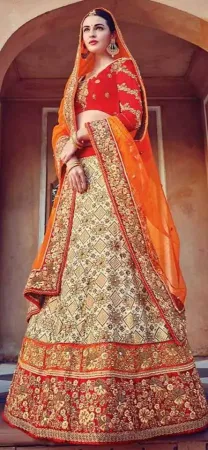 https://radhedesigner.com/images/thumbs/000/0004540_bridal-lehenga-youtubelehenga-choli-above-50000chaniy_450.webp