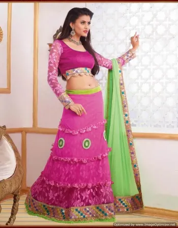 https://radhedesigner.com/images/thumbs/000/0004571_bridal-wedding-ceremony-lehenga-choli-indian-green-sil_450.webp