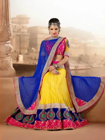 https://radhedesigner.com/images/thumbs/000/0004790_chaniya-choli-exhibitions-in-ahmedabadlehenga-saree-in_450.webp