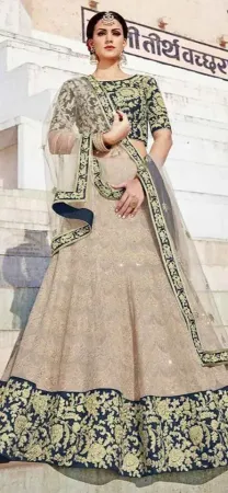 https://radhedesigner.com/images/thumbs/000/0004873_chaniya-choli-market-in-suratlehenga-saree-rs-2000chan_450.webp