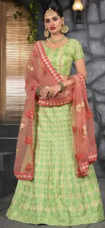 https://radhedesigner.com/images/thumbs/000/0004890_chaniya-choli-navsarilehenga-saree-sri-lankachaniya-ch_450.webp