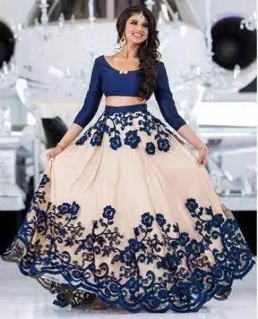 https://radhedesigner.com/images/thumbs/000/0004891_chaniya-choli-on-pinterestlehenga-type-saree-designsch_450.webp