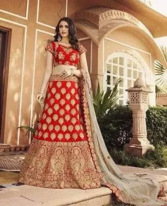 Picture of chaniya choli online shopping surat,lehenga saree under